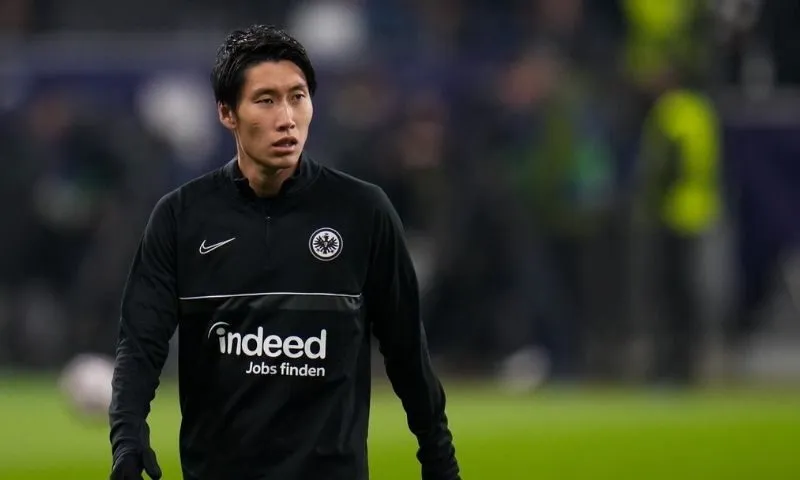 Tổng quan về bản hợp đồng chiêu mộ Daichi Kamada Dortmund